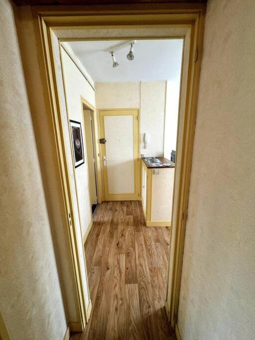 Appartement Proche De L'Hyper-Centre Avec Garage Кан Екстериор снимка